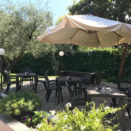 Angela Hotel Toscolano Maderno