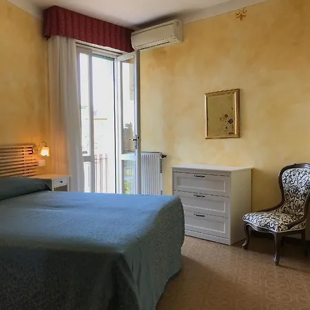 Hotel Angela Toscolano Maderno