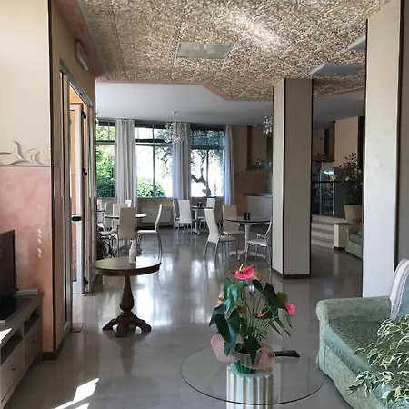 Angela Hotel