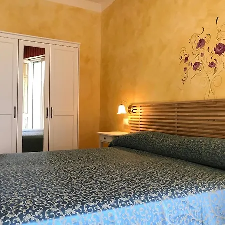 Angela Hotel